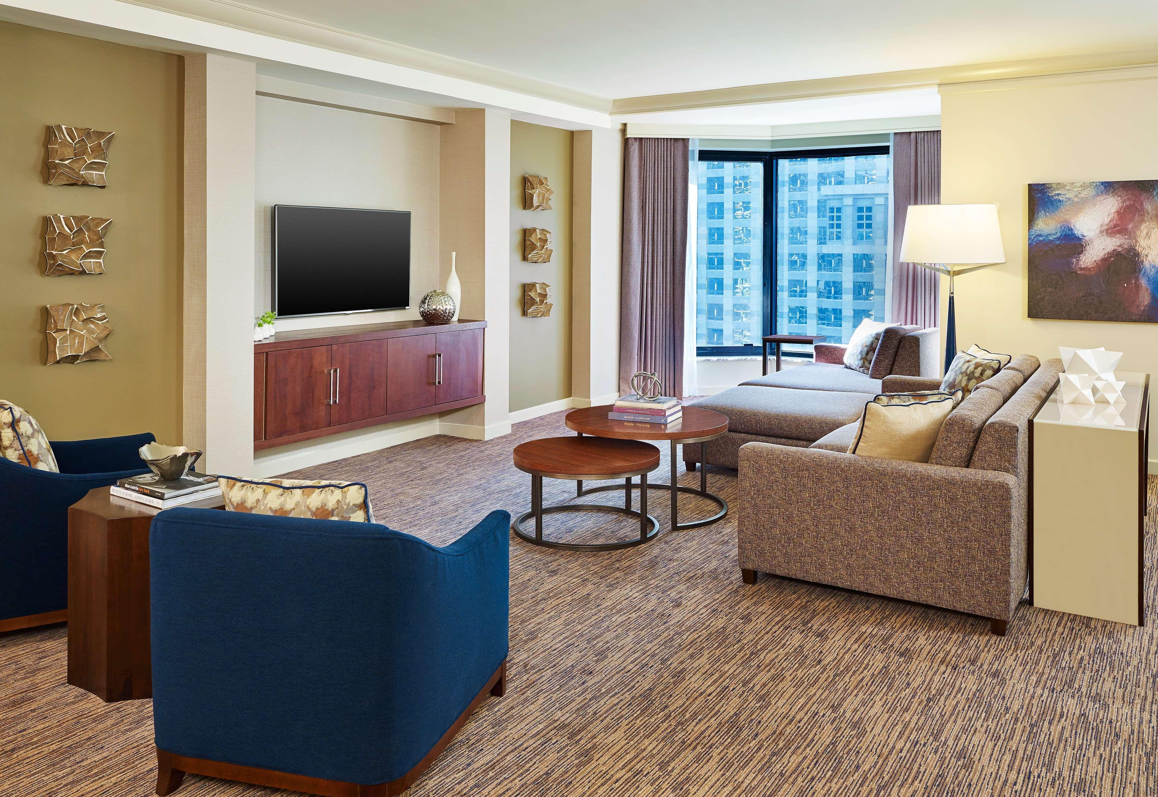 The Westin Chicago River North Экстерьер фото