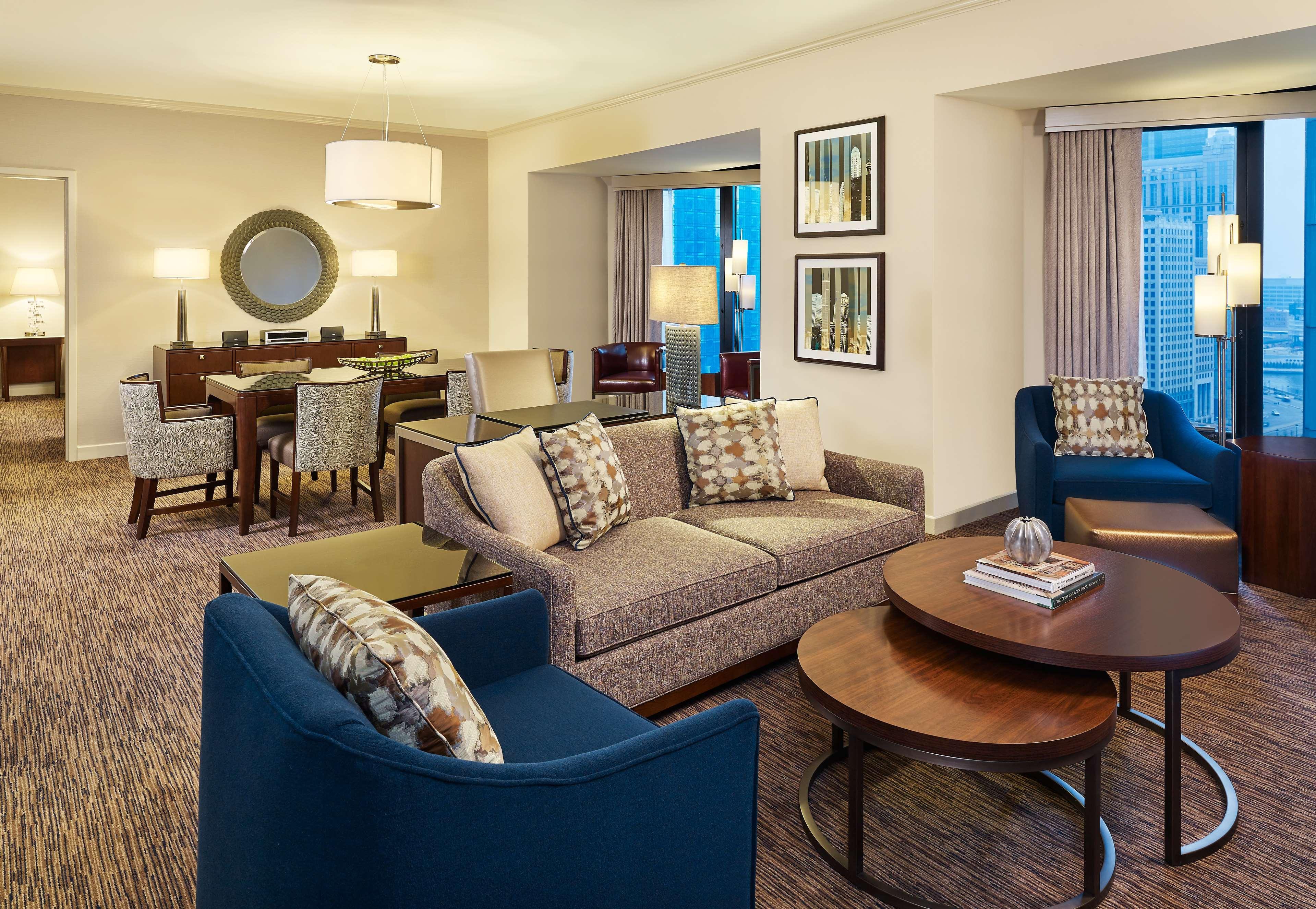 The Westin Chicago River North Экстерьер фото