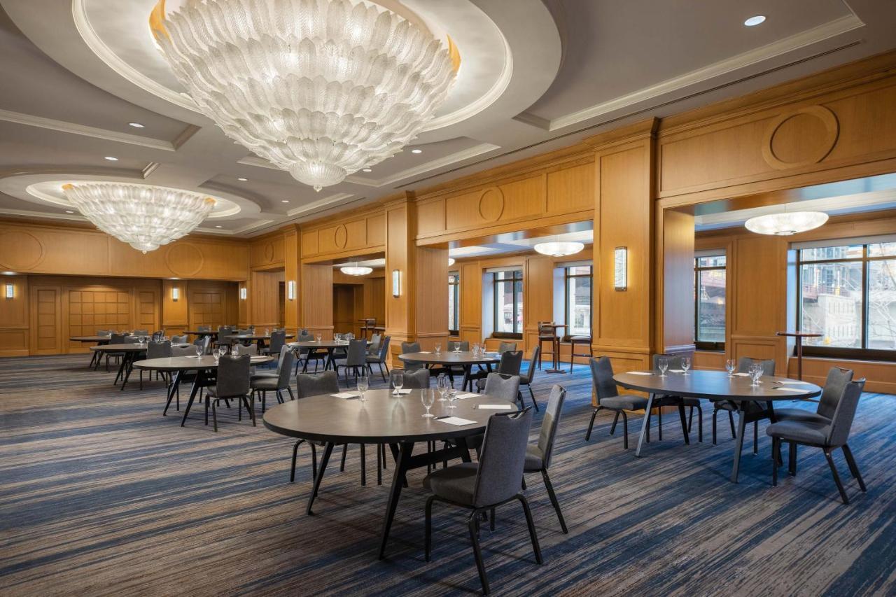 The Westin Chicago River North Экстерьер фото