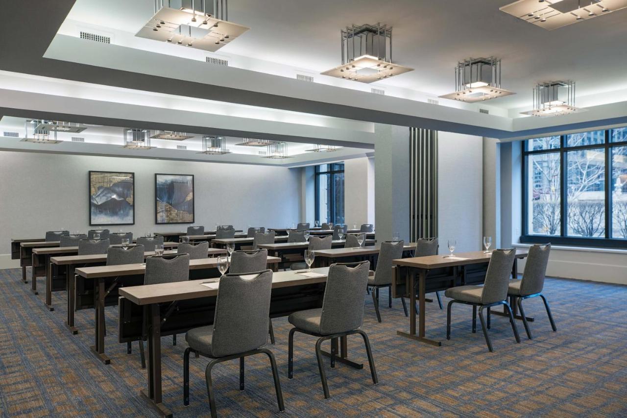 The Westin Chicago River North Экстерьер фото