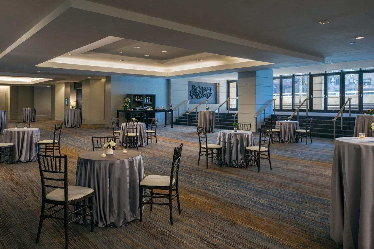 The Westin Chicago River North Экстерьер фото