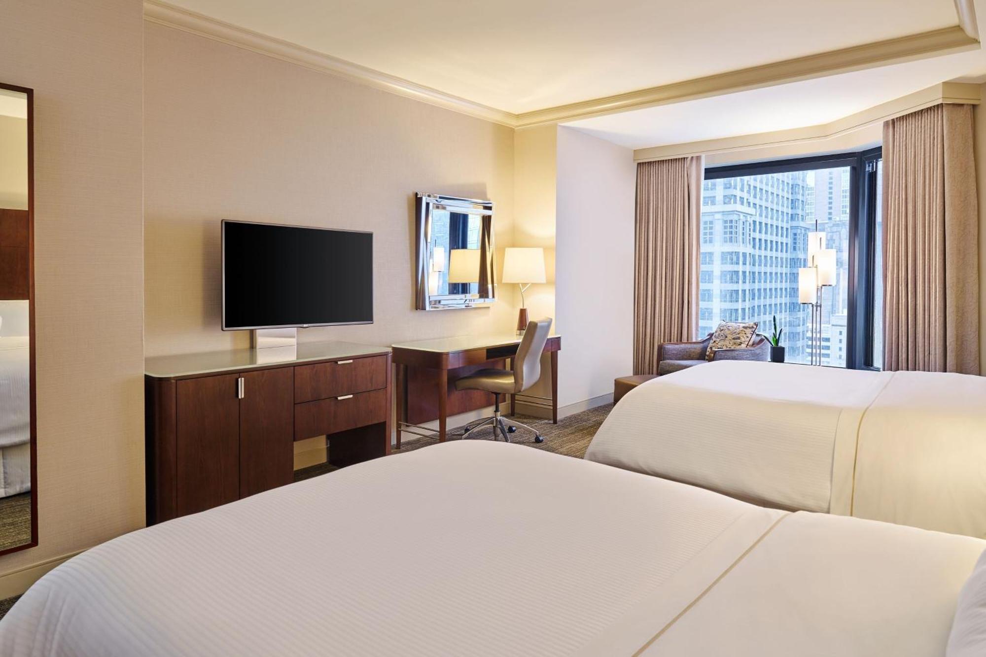 The Westin Chicago River North Экстерьер фото