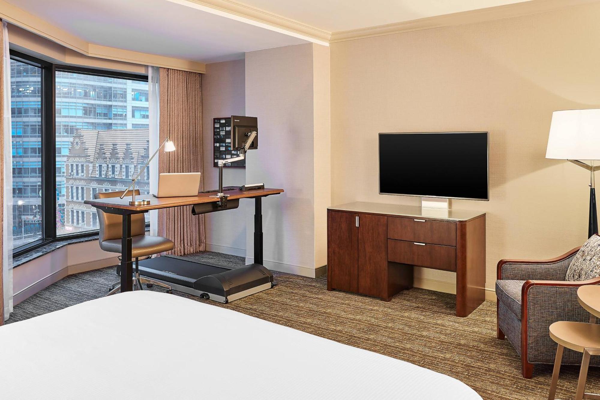 The Westin Chicago River North Экстерьер фото